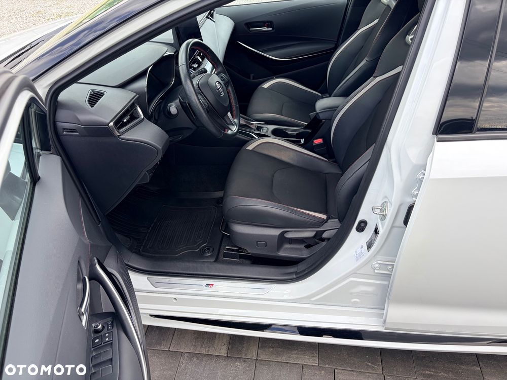 Toyota Corolla 2.0 Hybrid GR Sport Dynamic - 7