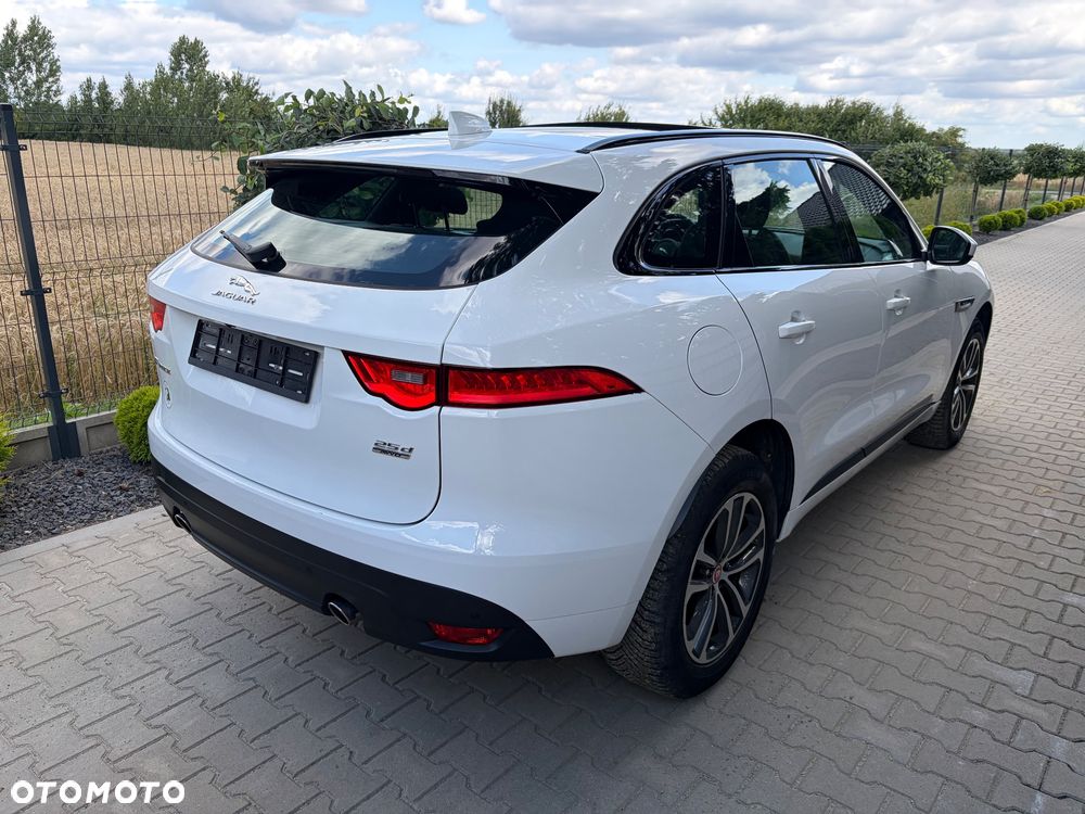 Jaguar F-Pace 2.0 i4D AWD R-Sport - 6