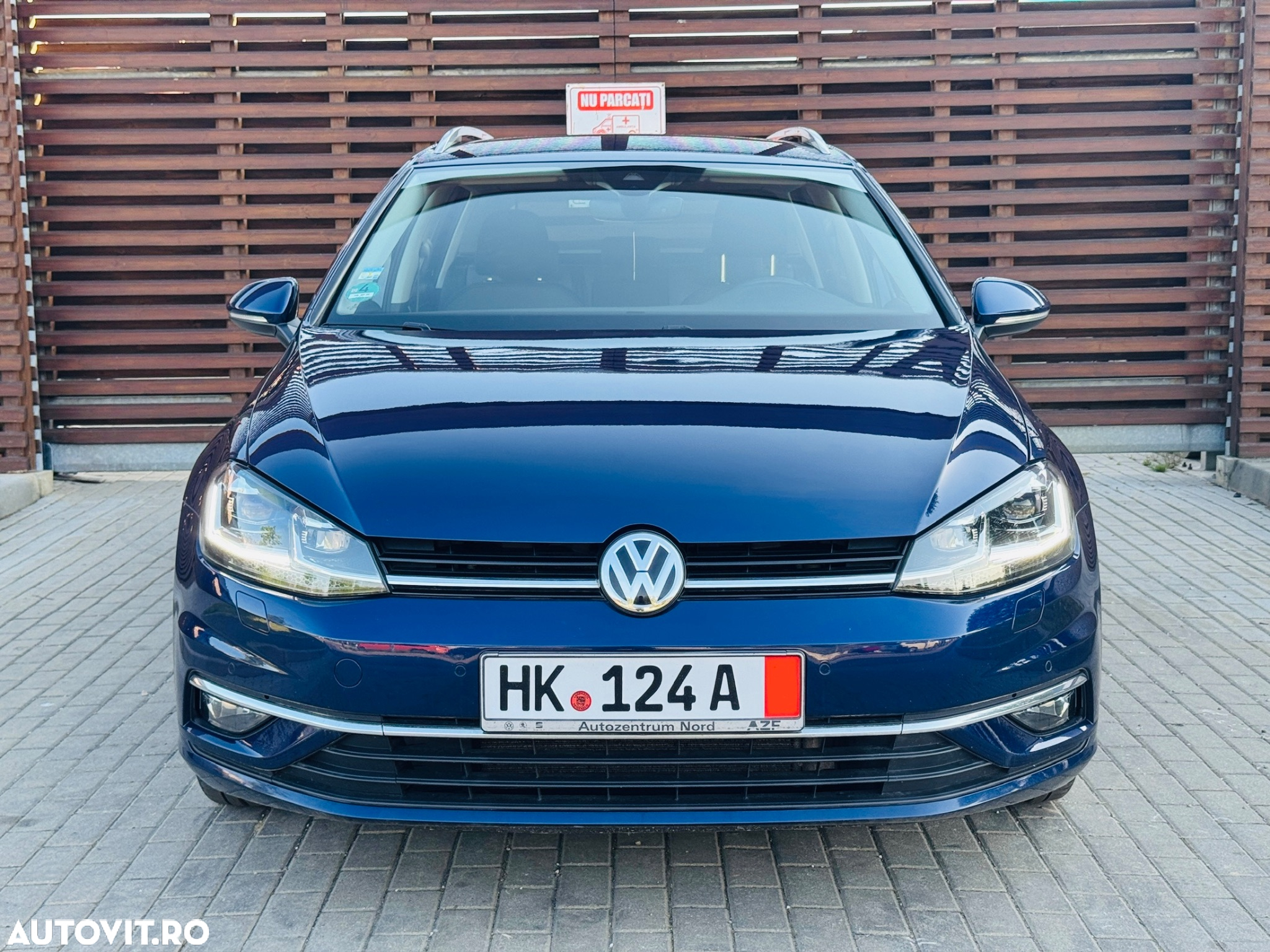 Volkswagen Golf 2.0 TDI DSG Highline - 3