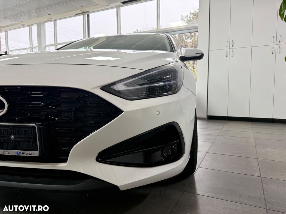 Hyundai i30 1.5 T-GDI 140CP 7DCT MHEV Highway - 7