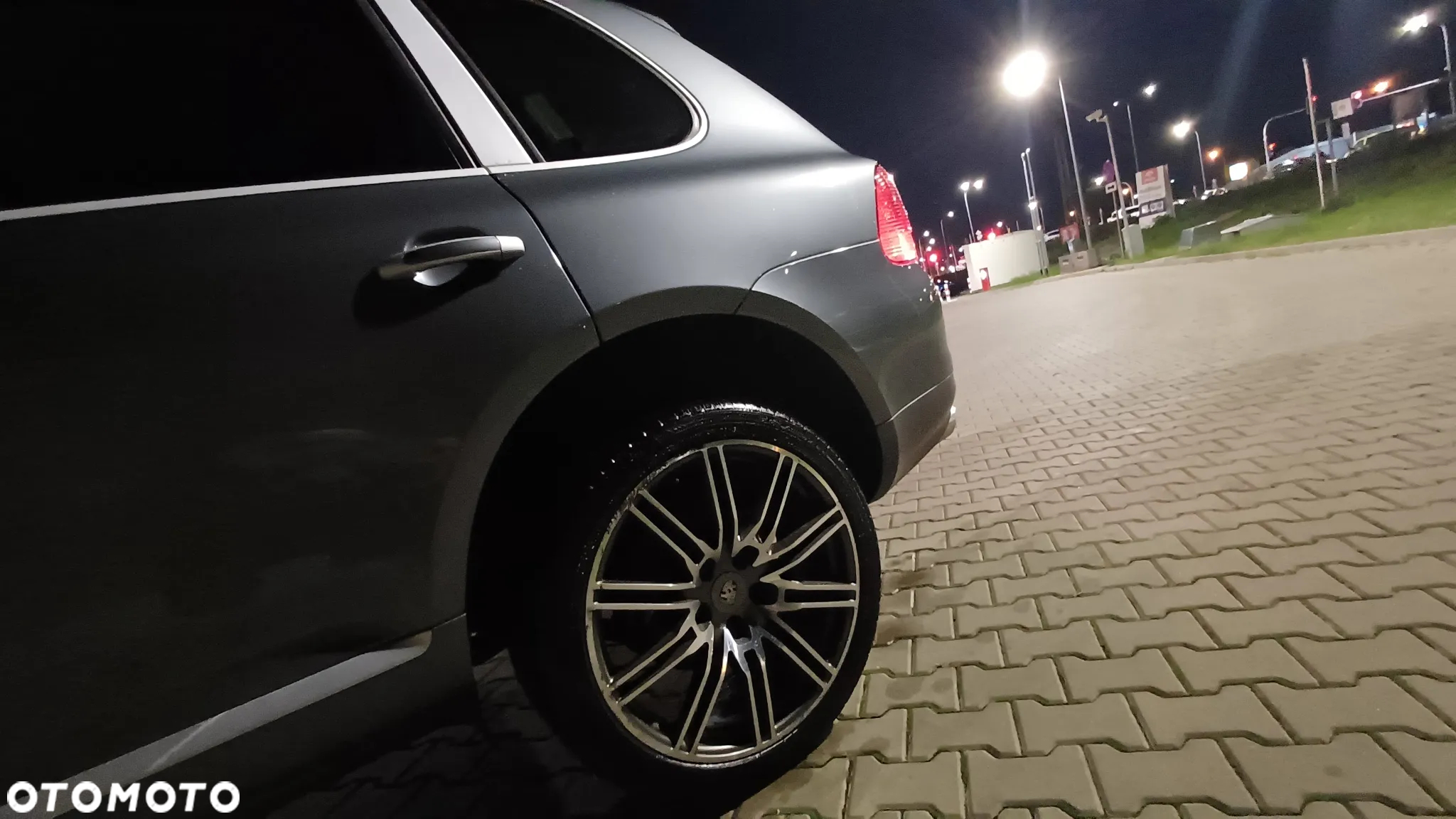 Porsche Cayenne Tiptronic S - 12