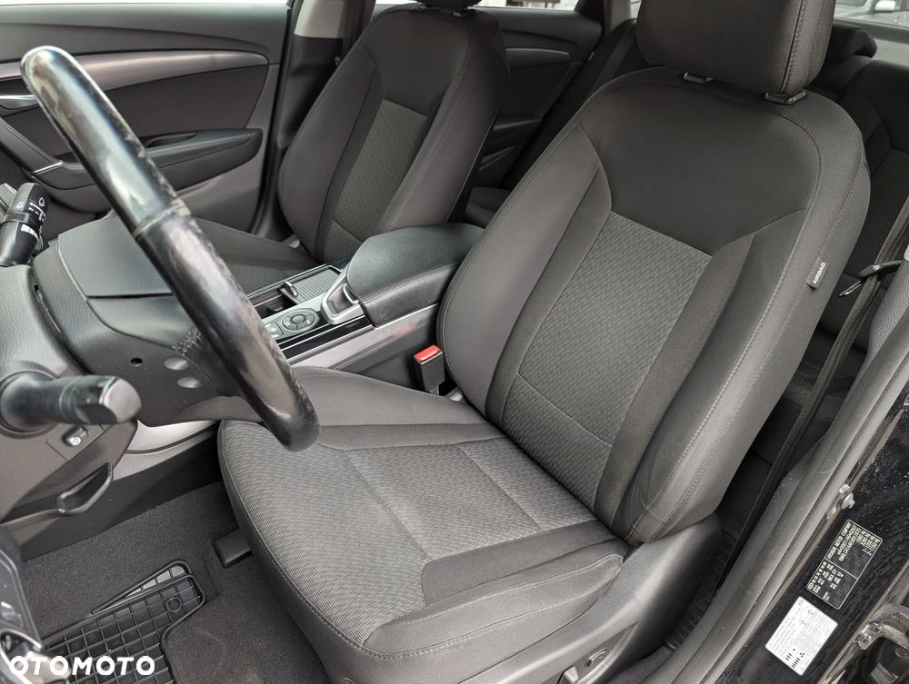 Hyundai i40 1.6 GDI Comfort + - 19