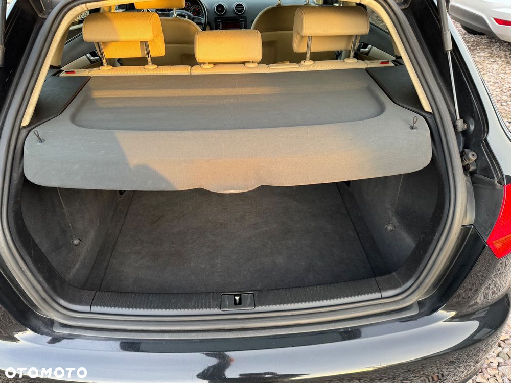 Audi A3 Sportback - 8