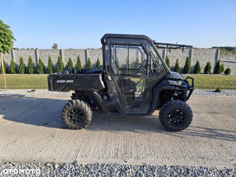 Can-Am Inny - 8