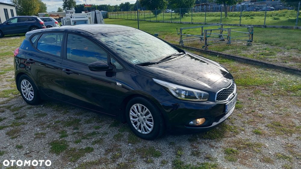 Kia Ceed 1.6 GDI L - 16