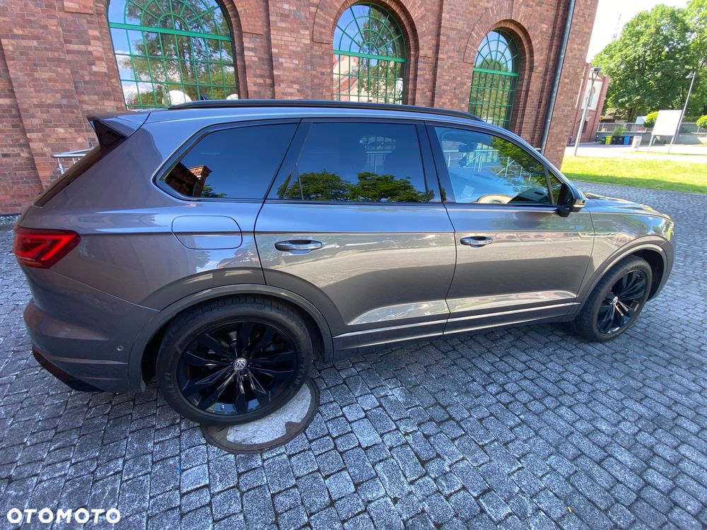 Volkswagen Touareg 3.0 V6 TDI SCR 4Mot R-Line - 8