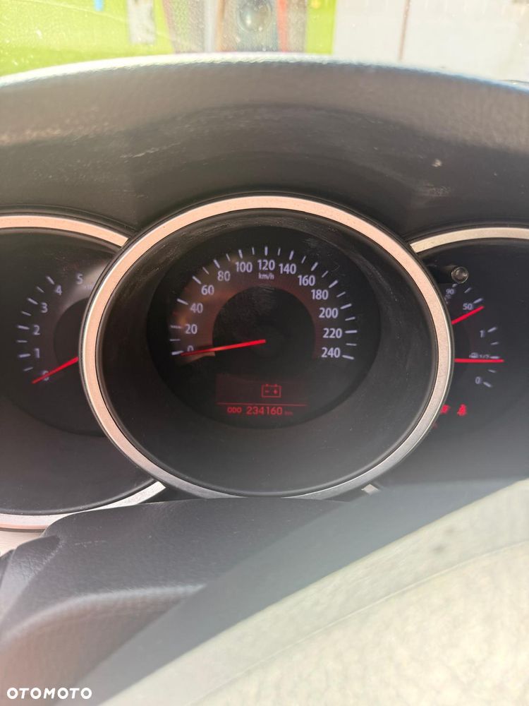 Kia Sorento - 16