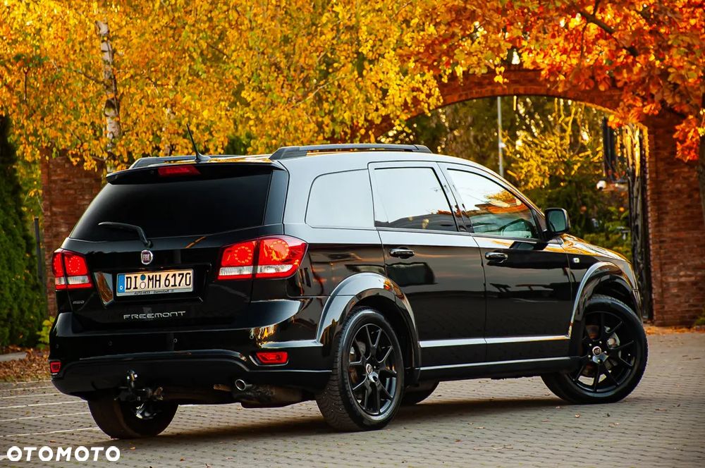 Fiat Freemont 2.0 Multijet 16V DPF Automatik Allrad Black Code - 9