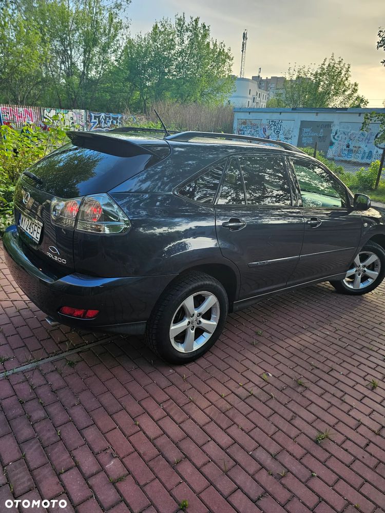 Lexus RX Lux - 8