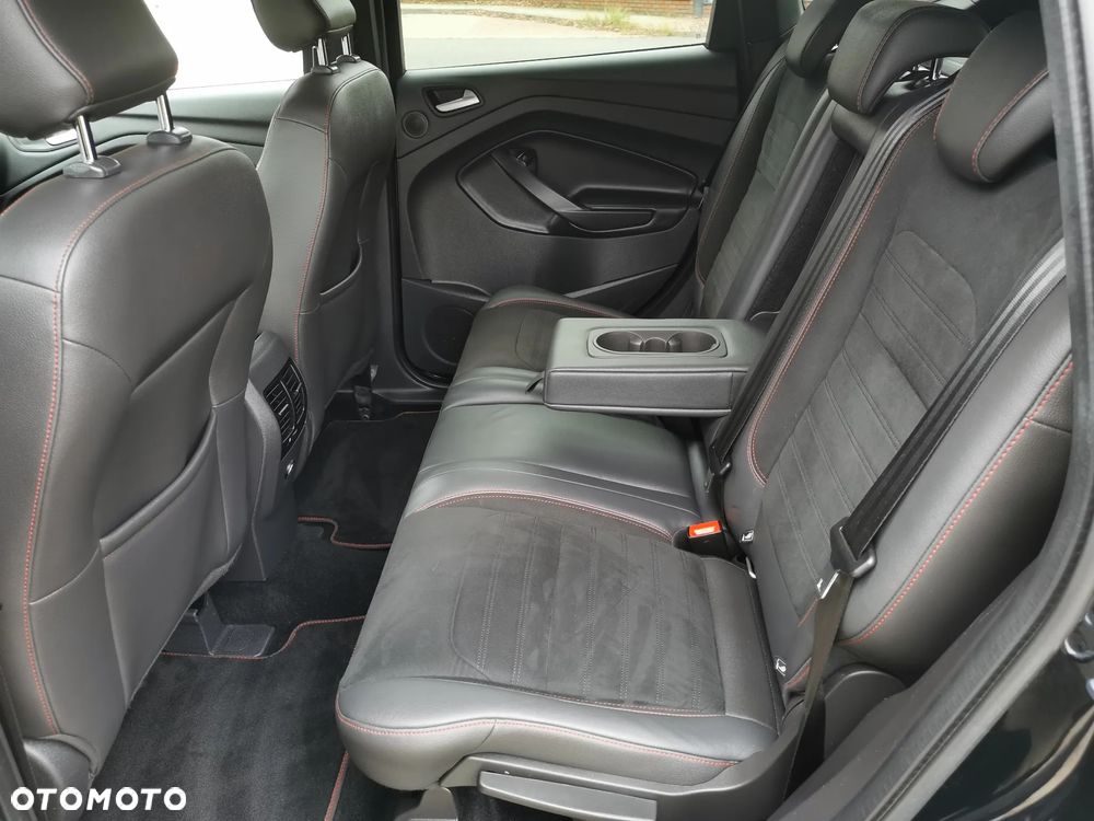 Ford Kuga 2.0 TDCi AWD ST-Line - 18