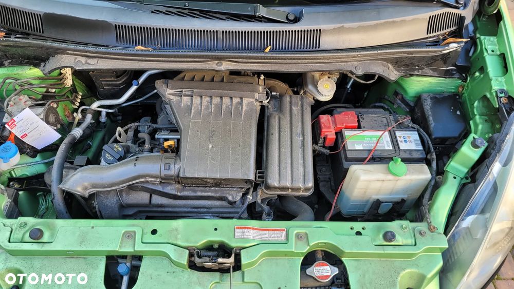 Suzuki Splash 1.0 Basic - 15