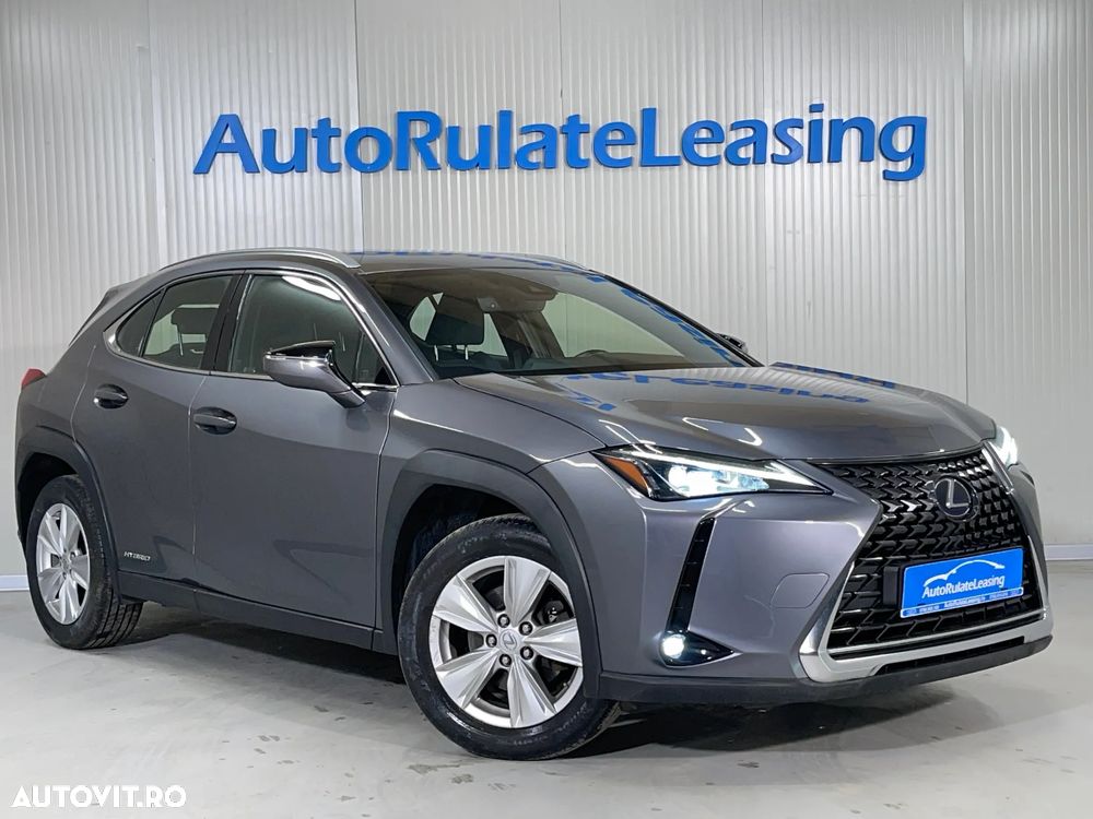 Lexus UX 250h Business Edition - 2