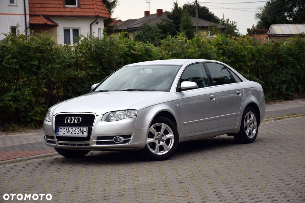 Audi A4 Limousine - 6