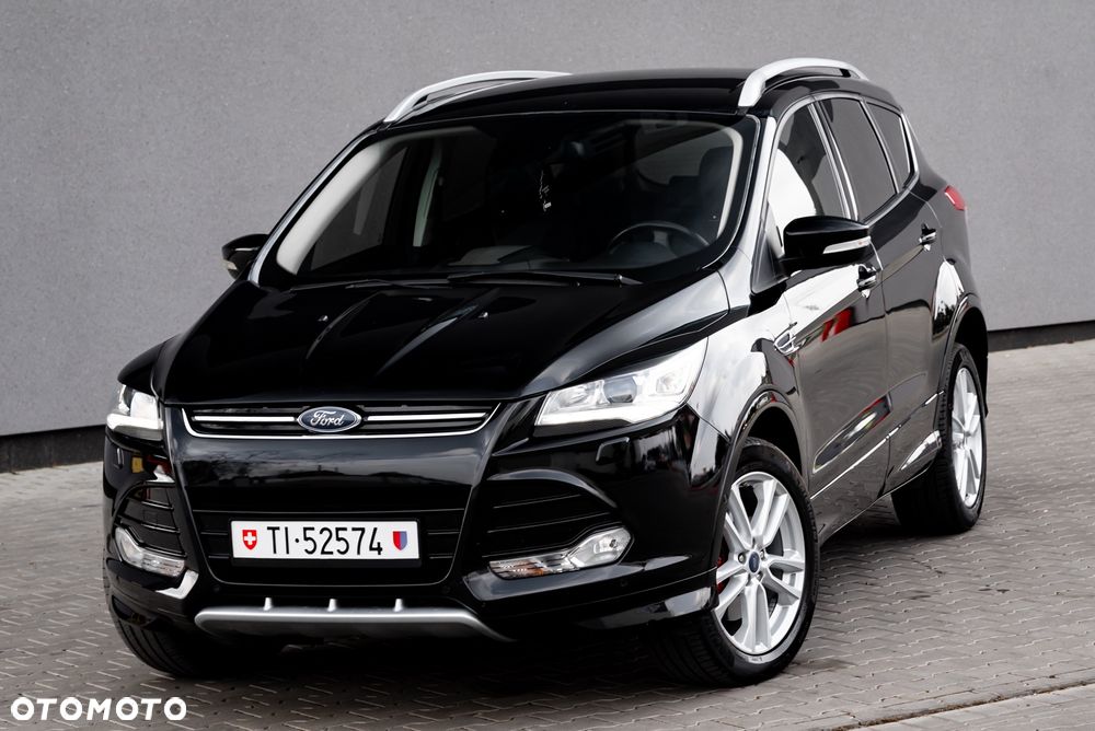 Ford Kuga - 1
