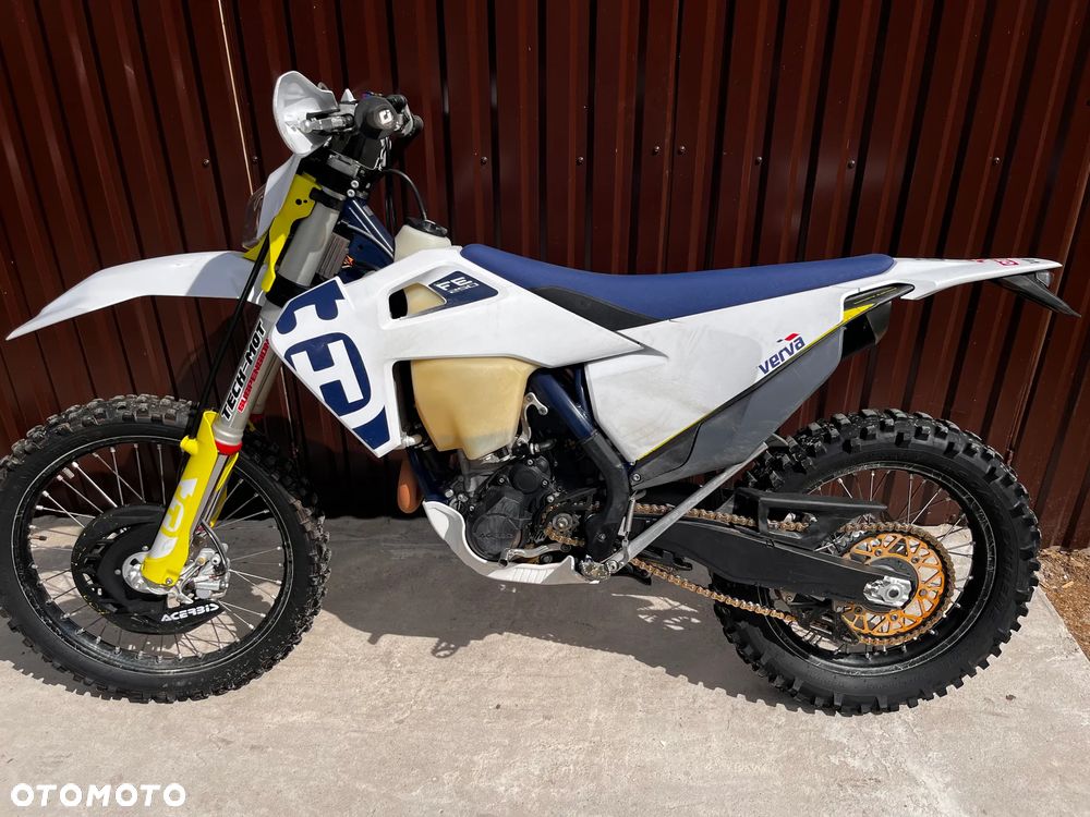 Husqvarna FE - 3