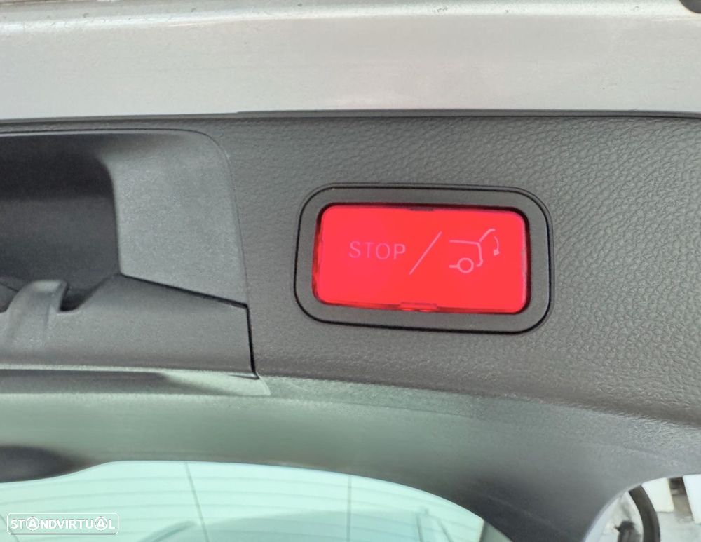 Mercedes-Benz C 300 de AMG Line - 20