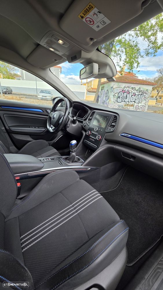 Renault Mégane Sport Tourer 1.5 Blue dCi GT Line - 13