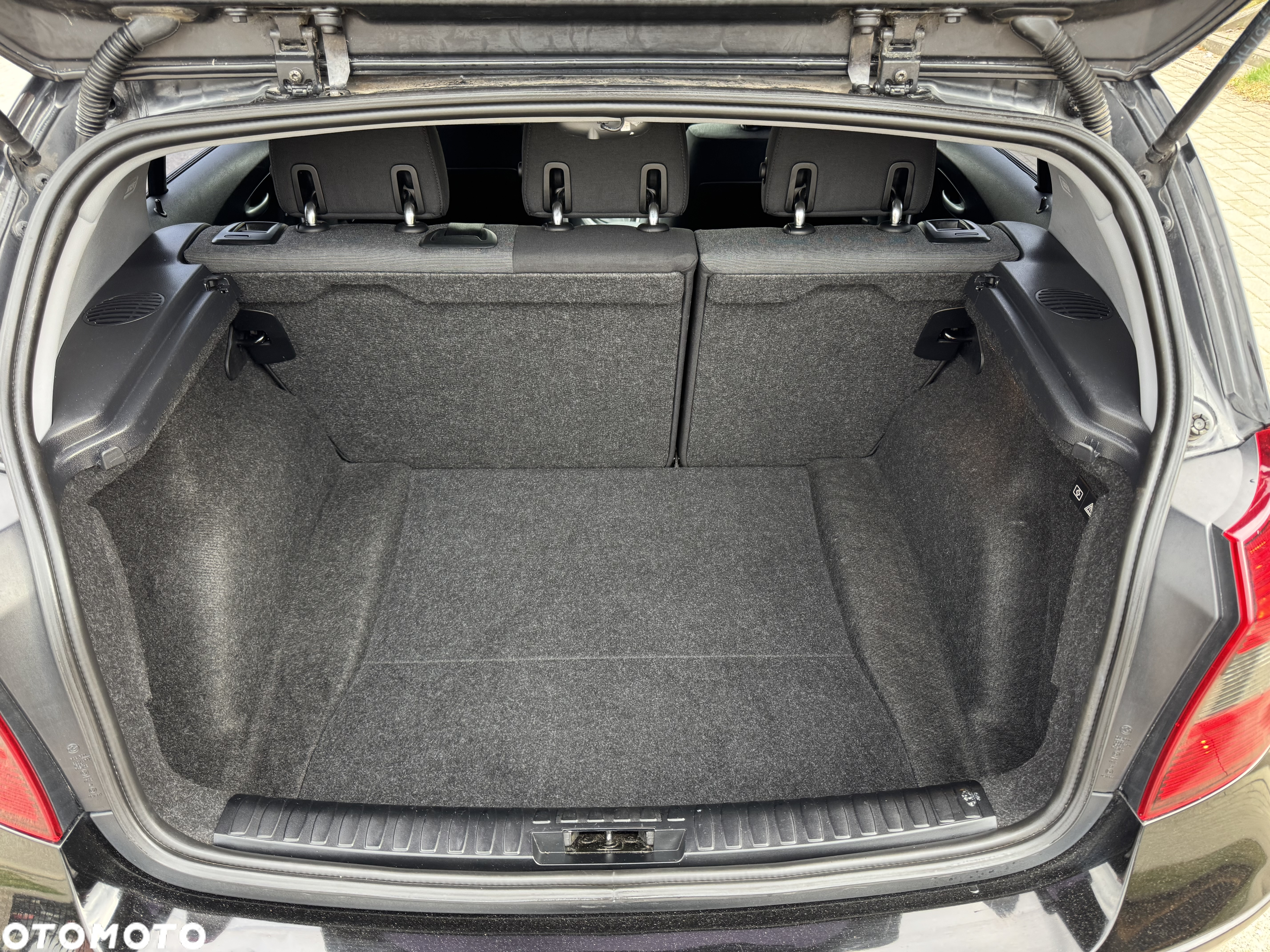 BMW Seria 1 118i - 9