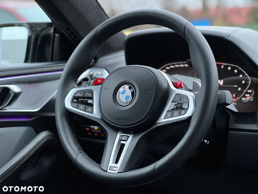 BMW M8 - 25