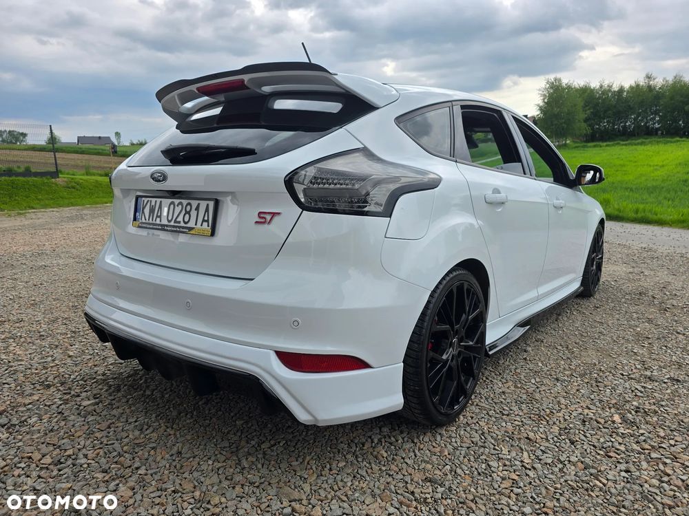 Ford Focus - 9