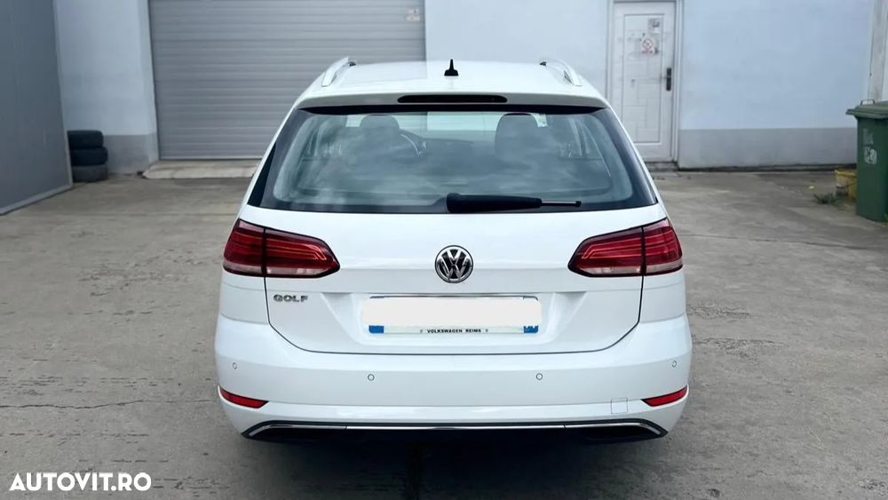 Volkswagen Golf 2.0 TDI (BlueMotion Technology) DSG Comfortline - 5