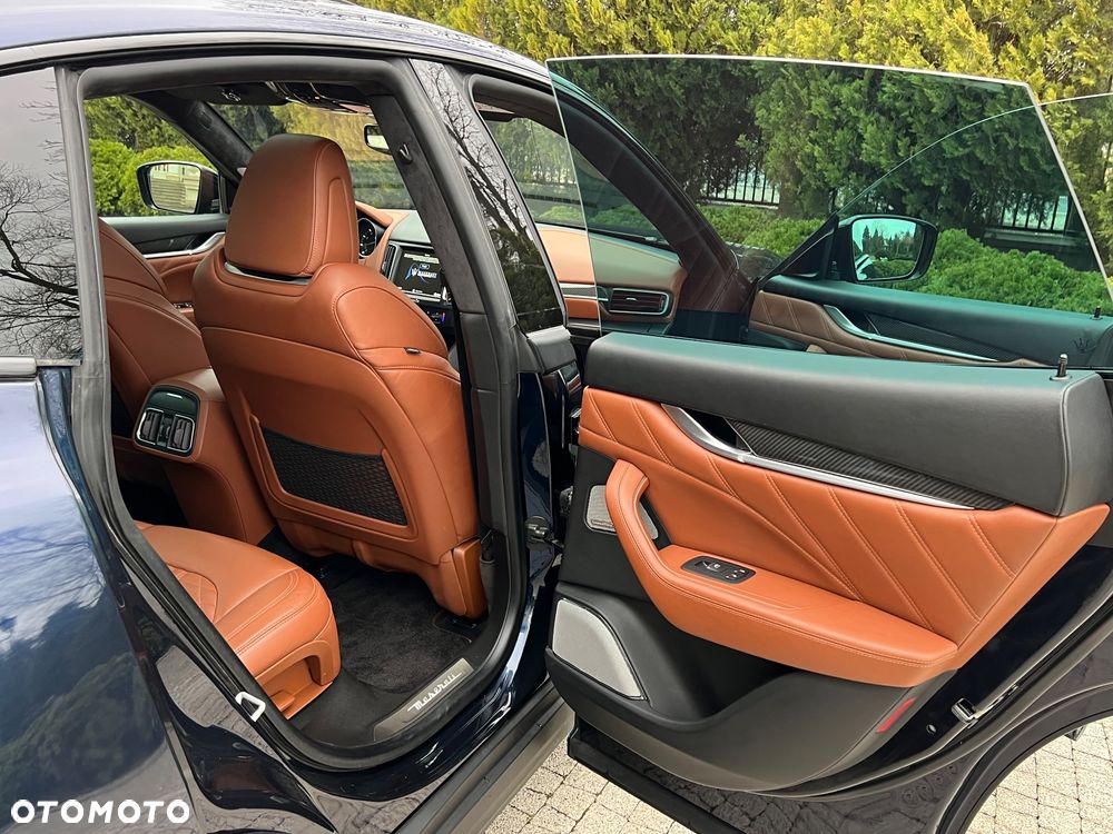 Maserati Levante - 19