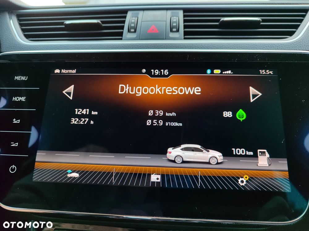 Skoda Superb 2.0 TDI L&K DSG - 28