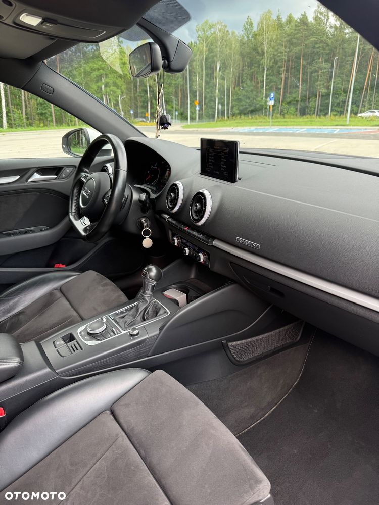 Audi A3 Sportback 2.0 TDI clean diesel Quattro Ambiente S tronic - 13