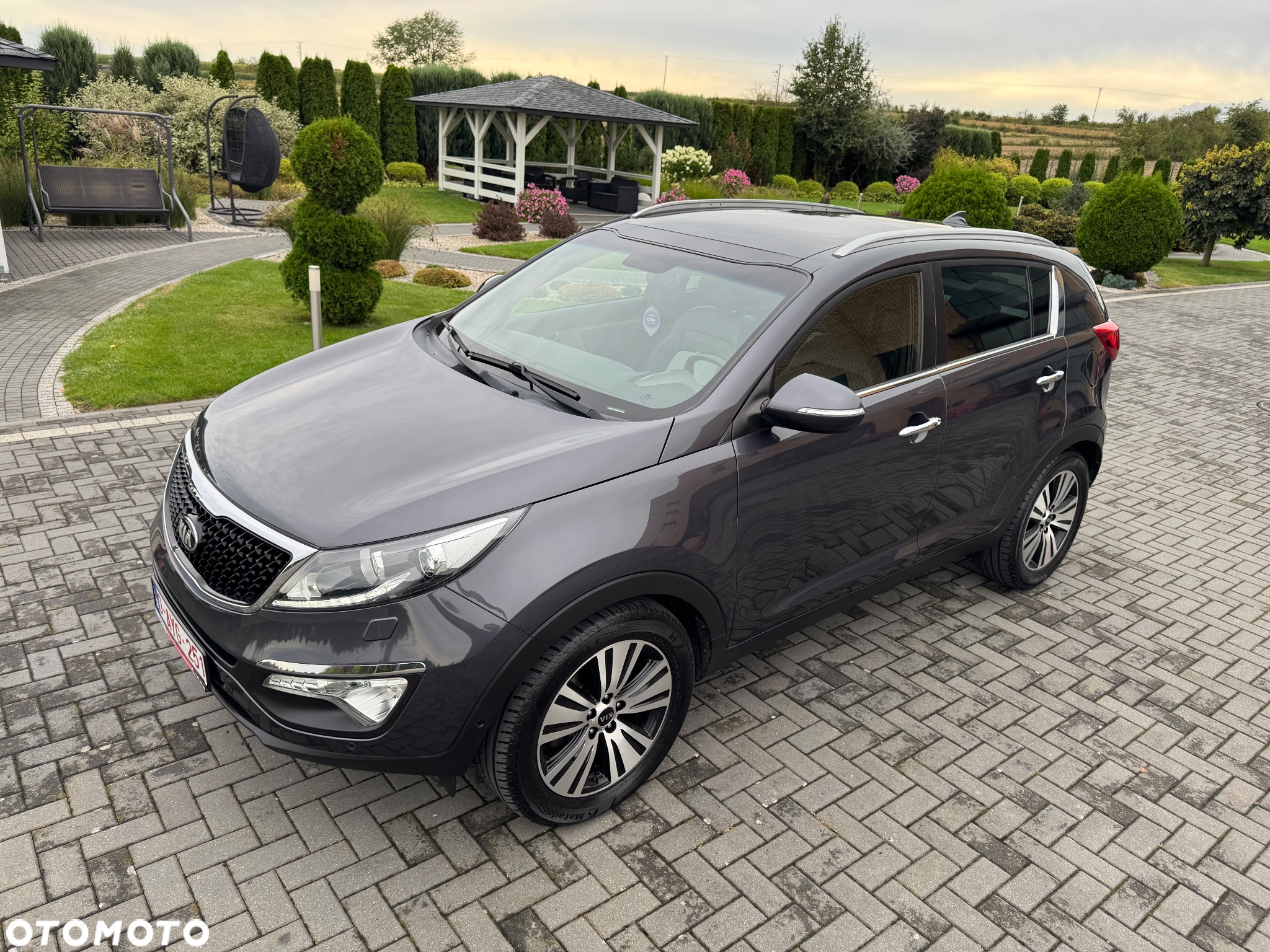 Kia Sportage 1.7 CRDI 2WD Dream-Team Edition - 9