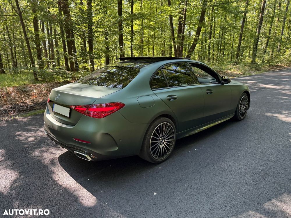 Mercedes-Benz C 300 e T 9G-TRONIC AMG Line - 4