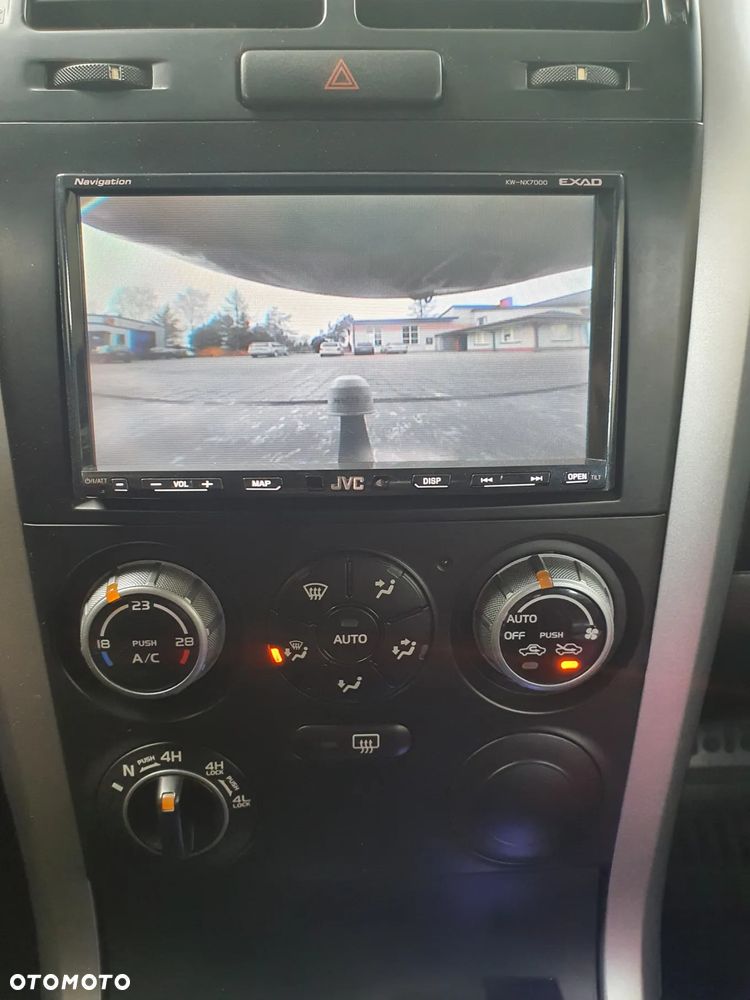 Suzuki Grand Vitara 2.0 Automatik Comfort - 10