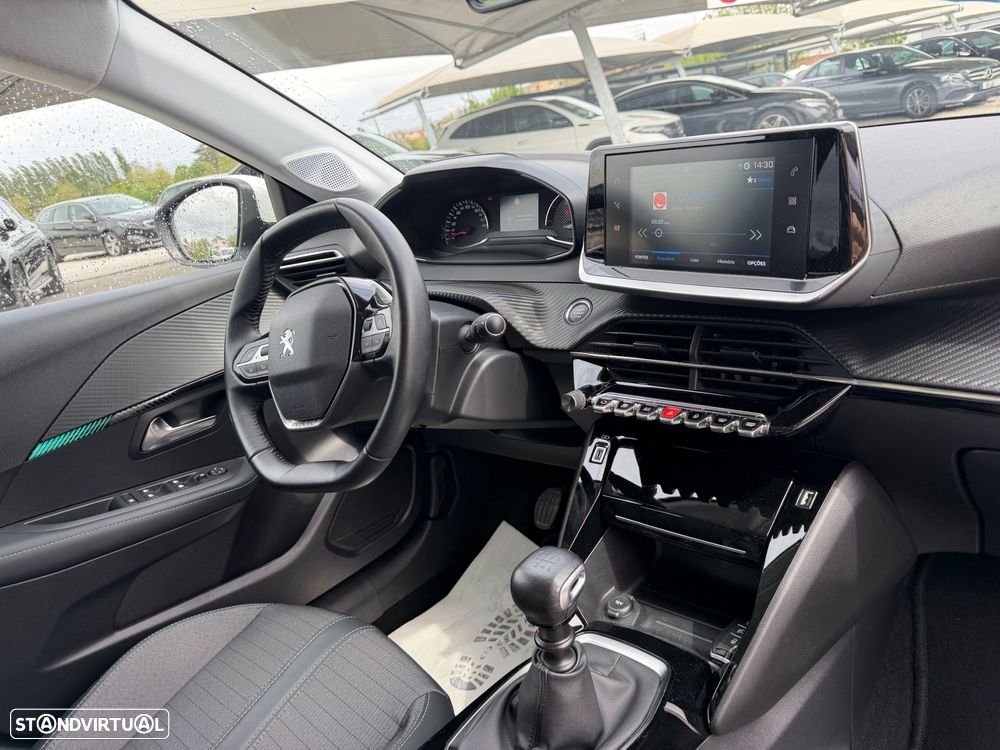 Peugeot 208 1.2 PureTech Allure - 12