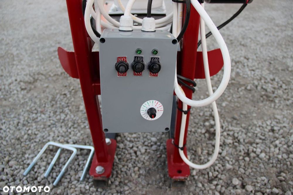 Siewnik siewniki poplonów do poplonu piaskarka ARMASZ Promocja mieszadło - 4