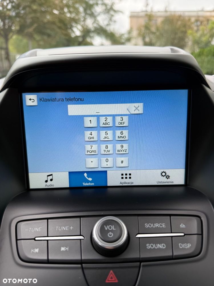 Ford Kuga - 25