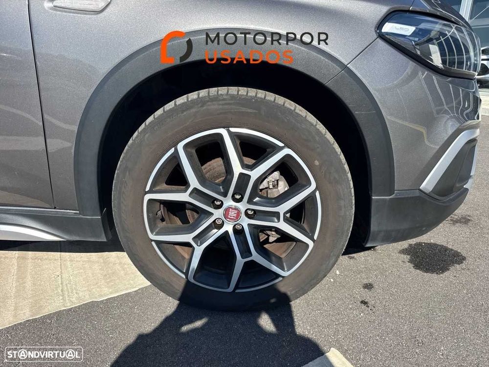 Fiat Tipo Cross 1.3 Multijet - 12