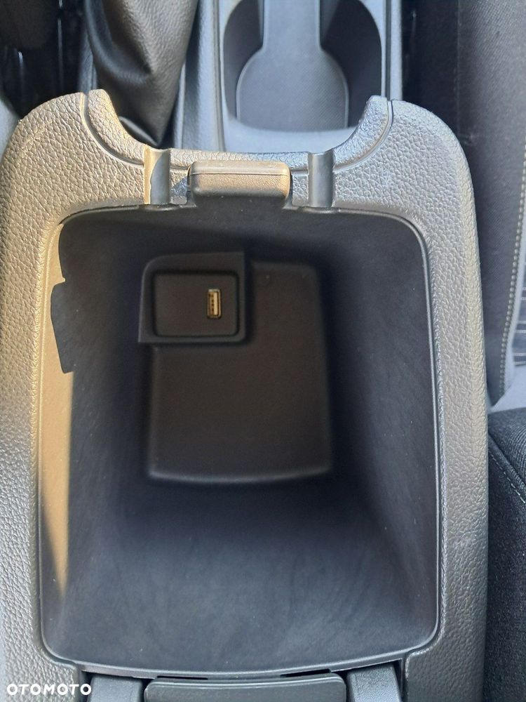 Opel Astra - 19