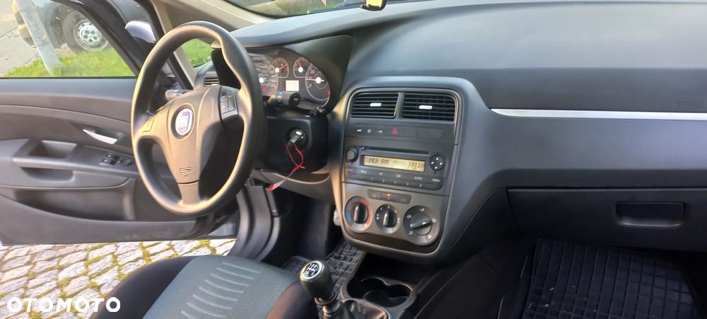 Fiat Punto - 11