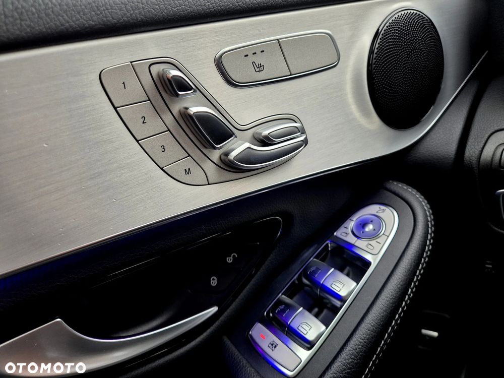 Mercedes-Benz GLC - 9
