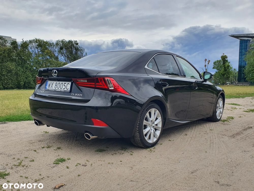 Lexus IS 200t Elite - 4