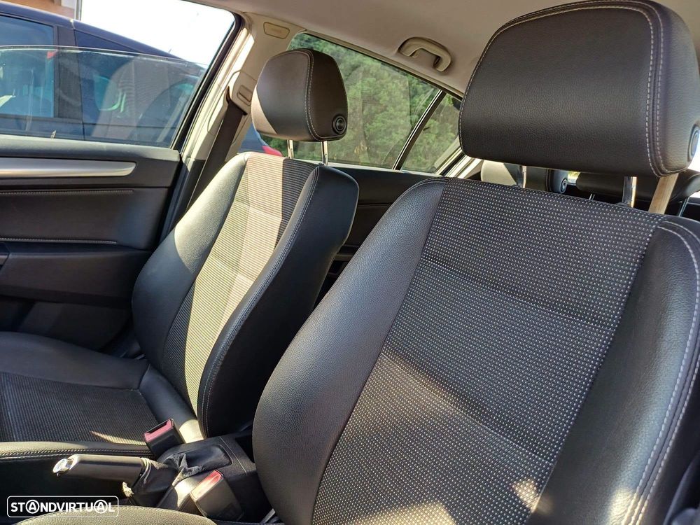 Opel Astra 1.3 CDTi Enjoy Easytronic - 10