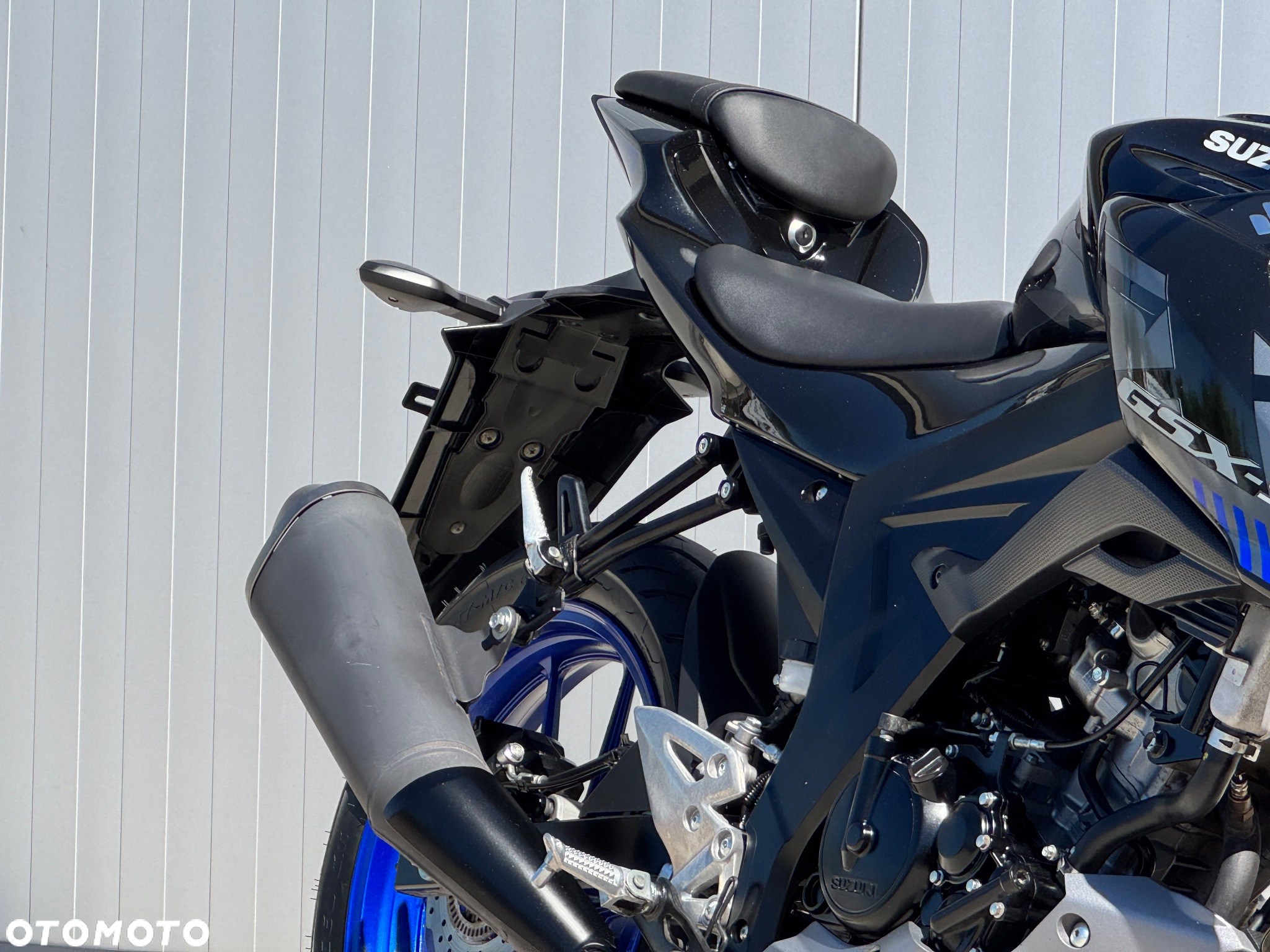 Suzuki GSX - 7