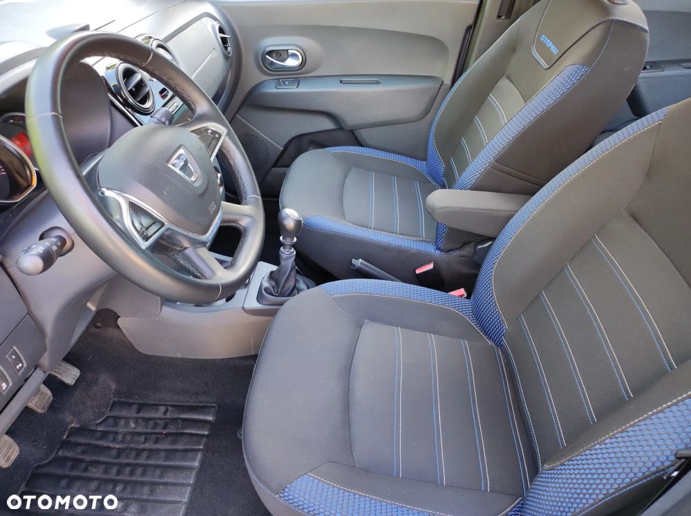 Dacia Lodgy 1.5 Blue dCi SL Celebration S&S - 9