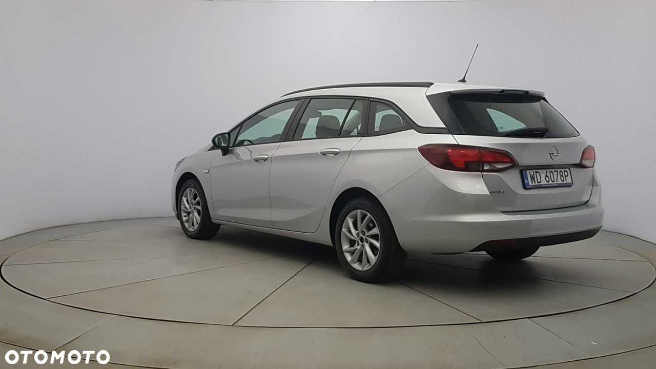 Opel Astra - 5
