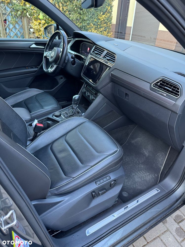 Volkswagen Tiguan 2.0 TDI SCR 4Motion (BlueMotion Techn.) DSG Highline - 19