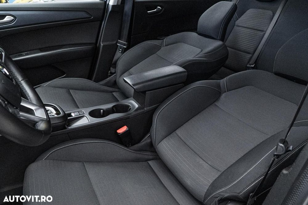 Renault Arkana E-TECH 145 INTENS - 21