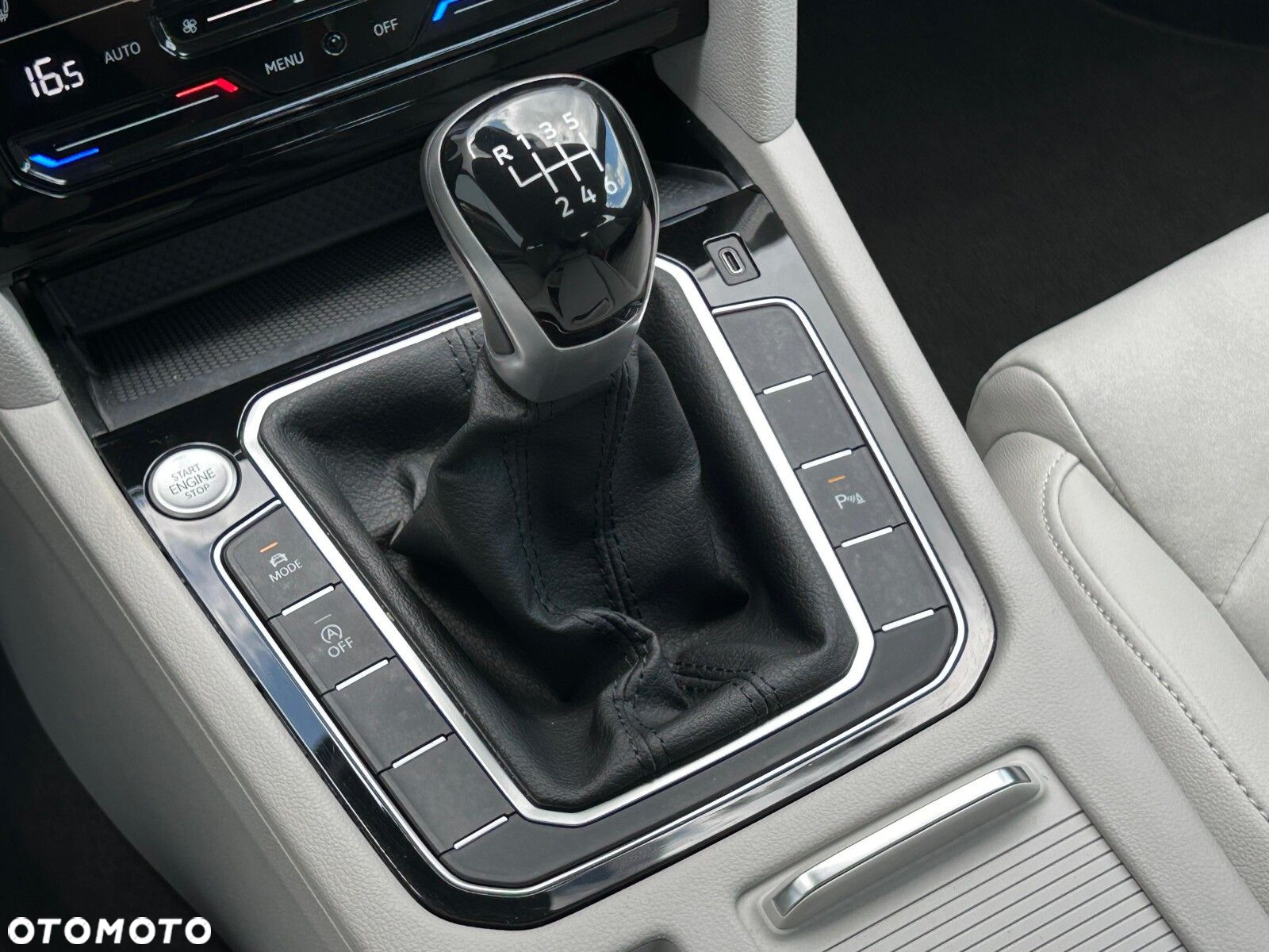 Volkswagen Passat 2.0 TDI EVO Elegance - 21
