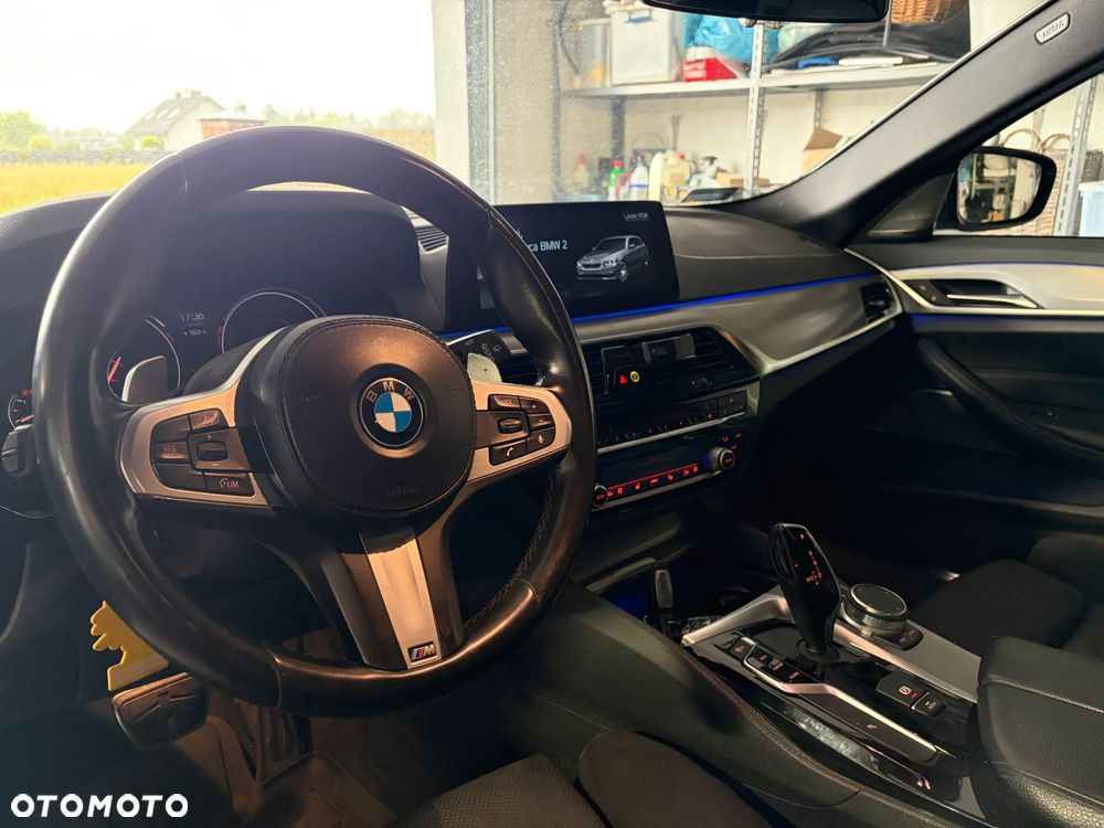 BMW Seria 5 530i xDrive - 5