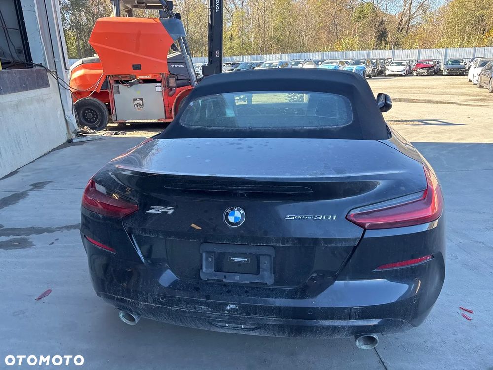 BMW Z4 sDrive30i Sport Line - 5
