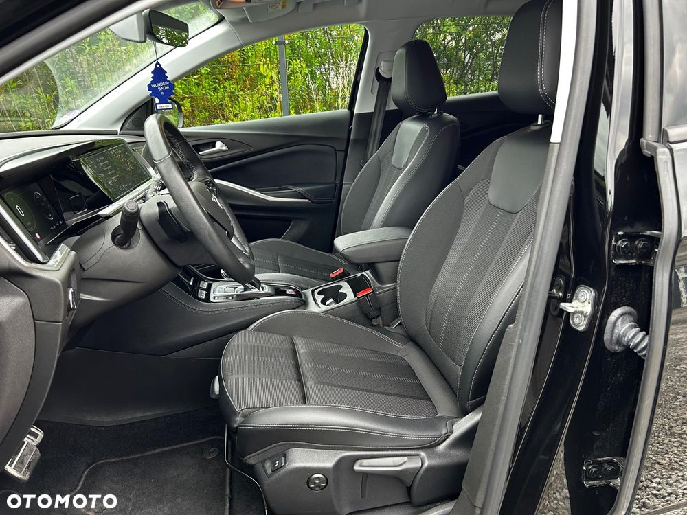 Opel Grandland X 1.6 T PHEV Elegance Business Pack - 26