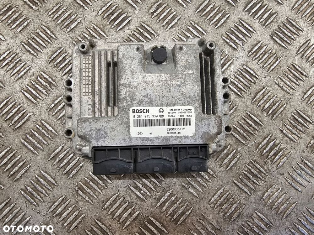 sterownik trafic vivaro 2.0 dci 0281015330 8200935115 - 1